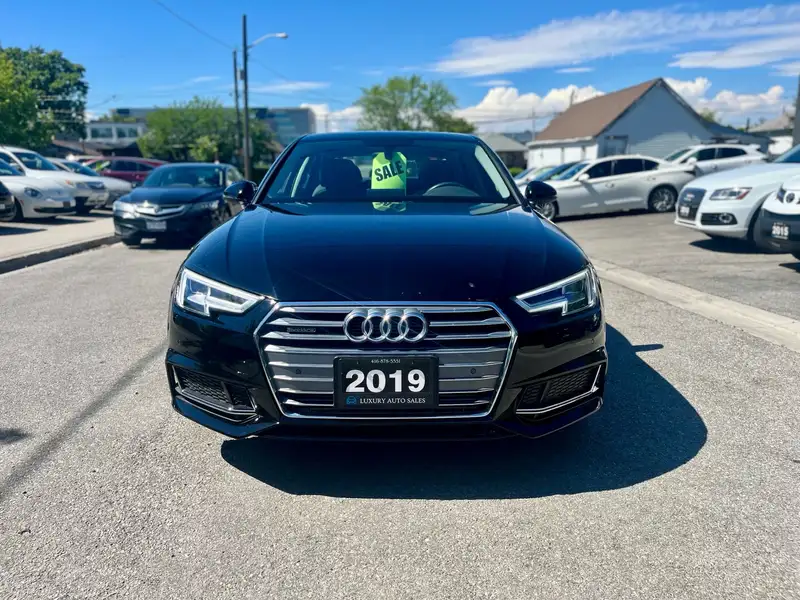 2019 Audi A4 PROGRESSIV CERTIFIED, černá, 48 765 km, dovoz Kanada — foto 2 z 12