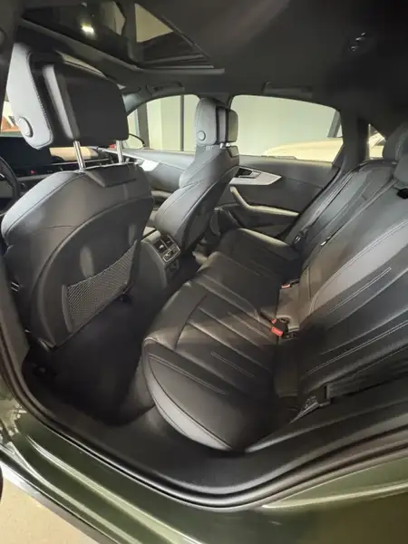 2023 Audi A4 Progressiv, zelená, 68 565 km, dovoz Kanada — foto 8 z 9