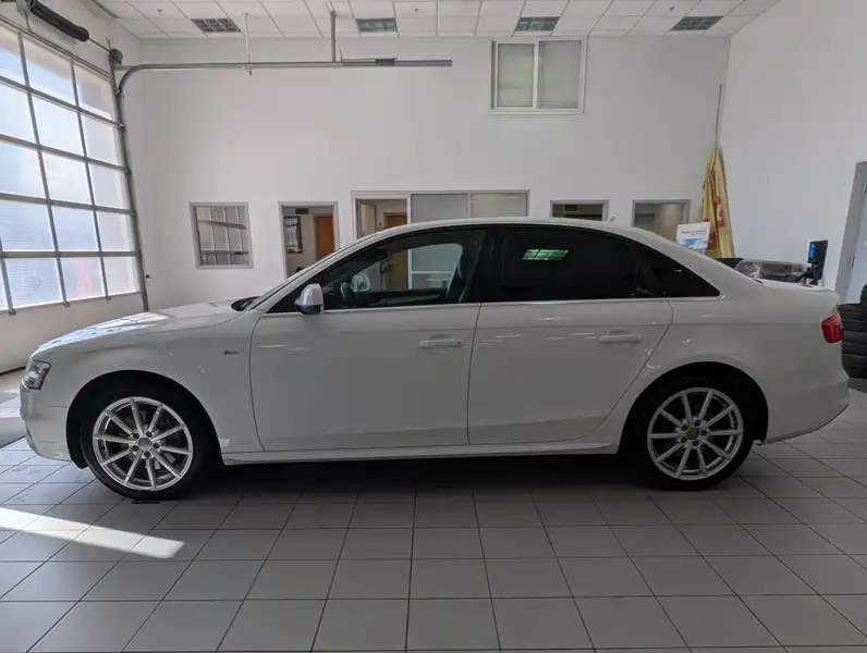 2016 Audi A4 Progressiv plus, 135 946 km, dovoz Kanada — foto 5 z 12