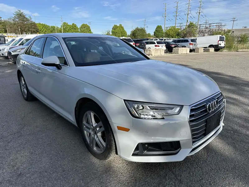 2019 Audi A4 Technik, bílá, 40 763 km, dovoz Kanada — foto 7 z 12