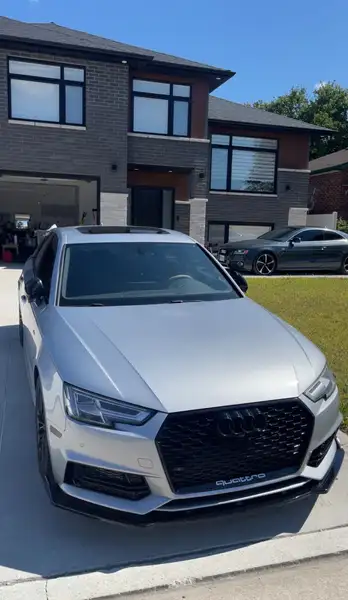 2017 Audi A4 Technik, stříbrná, 170 000 km, dovoz Kanada — foto 2 z 5