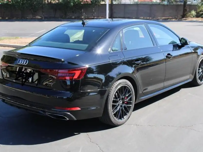 2019 Audi A4 Technik, černá, 144 500 km, dovoz Kanada — foto 3 z 4
