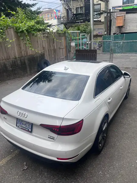 2017 Audi A4 Technik, bílá, 139 700 km, dovoz Kanada — foto 10 z 12