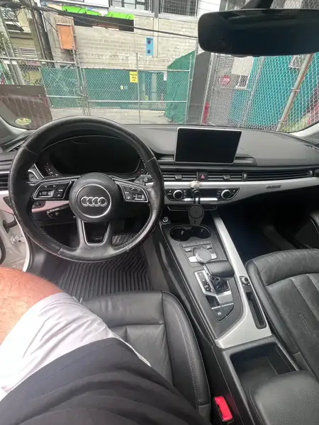 2017 Audi A4 Technik, bílá, 139 700 km, dovoz Kanada — foto 4 z 12
