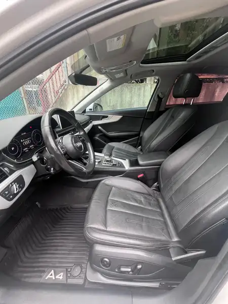 2017 Audi A4 Technik, bílá, 139 700 km, dovoz Kanada — foto 6 z 12