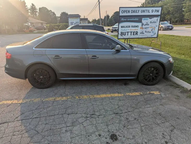 2016 Audi A4 Progressiv plus, šedá, 202 185 km, dovoz Kanada — foto 3 z 9