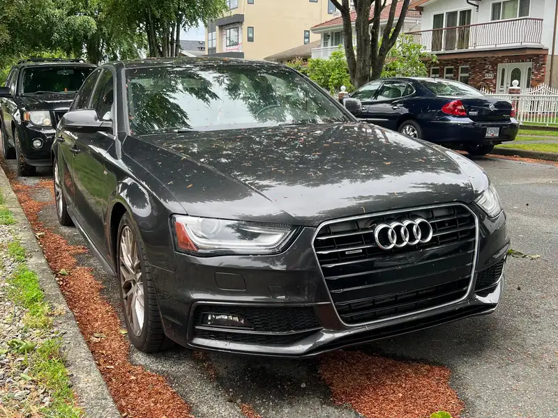 2014 Audi A4 Progressiv, šedá, 100 000 km, dovoz Kanada — foto 3 z 3