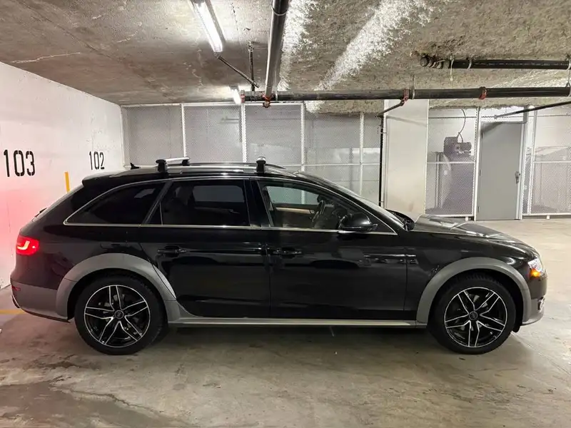 2014 Audi A4 Technik, černá, 170 386 km, dovoz Kanada — foto 5 z 12