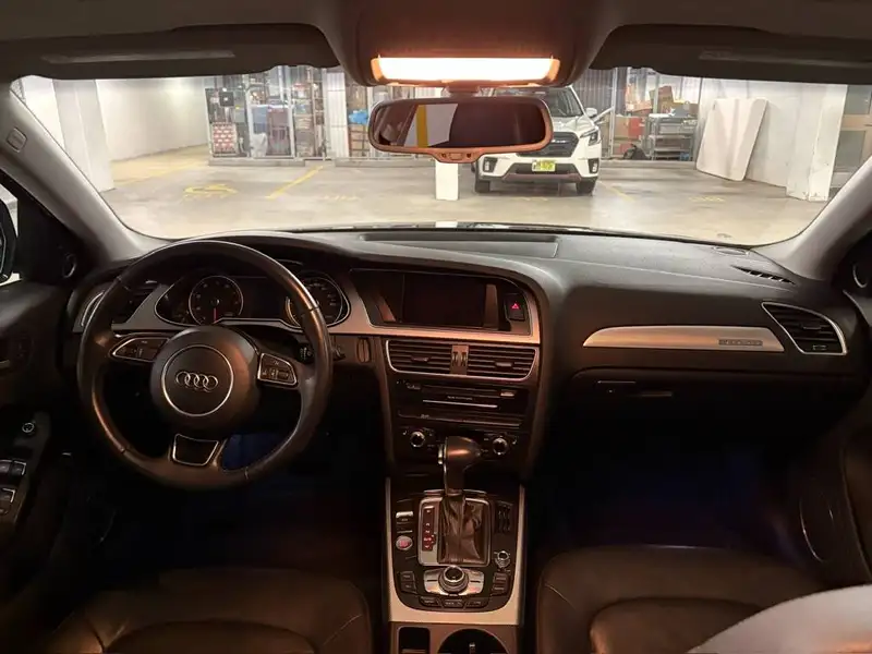 2014 Audi A4 Technik, černá, 170 386 km, dovoz Kanada — foto 9 z 12