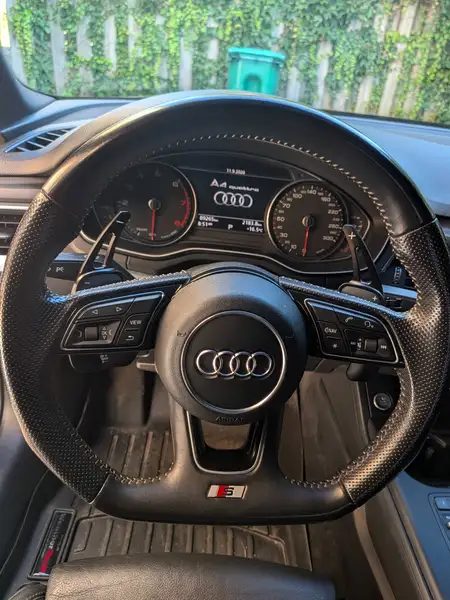 2017 Audi A4 Progressiv, černá, 89 233 km, dovoz Kanada — foto 11 z 12