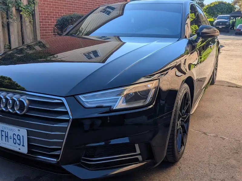 2017 Audi A4 Progressiv, černá, 89 233 km, dovoz Kanada — foto 2 z 12