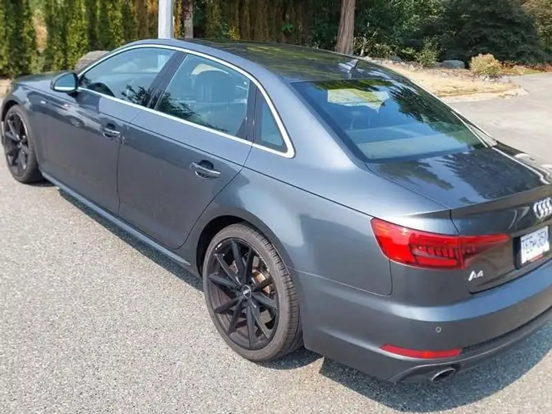 2017 Audi A4 Progressiv, šedá, 192 000 km, dovoz Kanada — foto 3 z 9