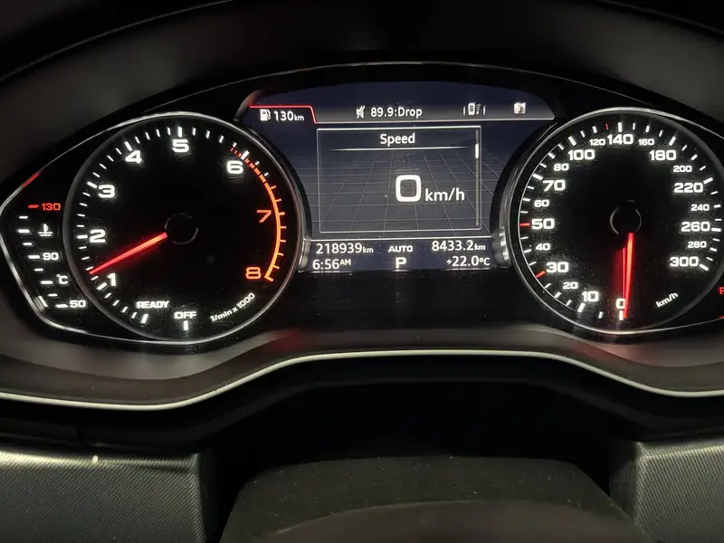 2017 Audi A4 Progressiv, šedá, 219 000 km, dovoz Kanada — foto 6 z 7