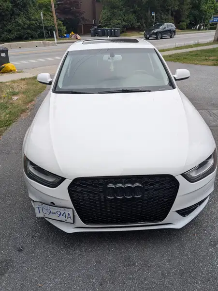 2014 Audi A4 Progressiv, bílá, 220 000 km, dovoz Kanada — foto 5 z 11