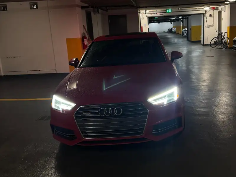 2017 Audi A4 Progressiv, červená, 245 000 km, dovoz Kanada — foto 3 z 5