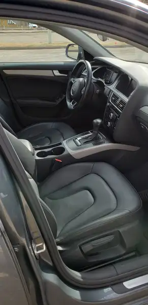 2013 Audi A4, šedá, 99 200 km, dovoz Kanada — foto 7 z 10