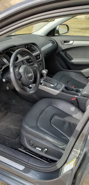 2013 Audi A4, šedá, 99 200 km, dovoz Kanada — foto 8 z 10