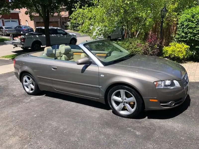 2008 Audi A4 3.2, béžová, 187 000 km, dovoz Kanada — foto 3 z 7
