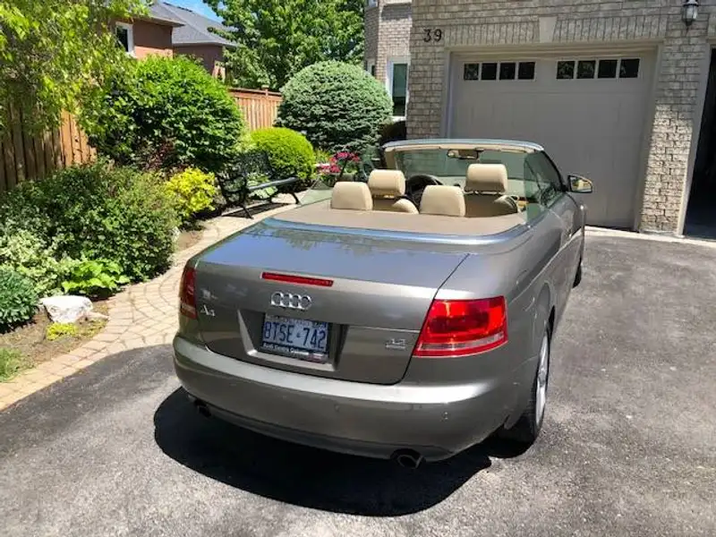 2008 Audi A4 3.2, béžová, 187 000 km, dovoz Kanada — foto 4 z 7