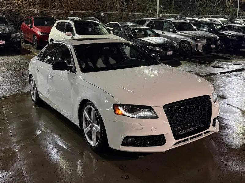 2011 Audi A4 Premium, bílá, 147 000 km, dovoz Kanada — foto 2 z 10
