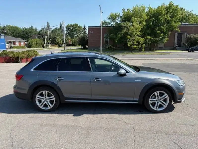 2017 Audi A4 Progressive, šedá, 143 881 km, dovoz Kanada — foto 2 z 6