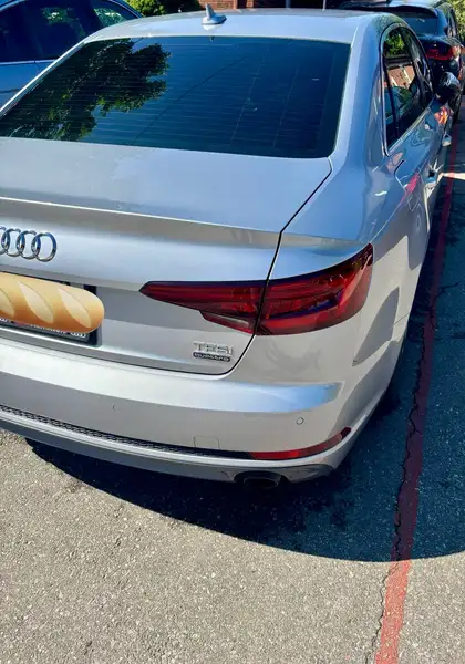 2018 Audi A4 Technik, stříbrná, 124 000 km, dovoz Kanada — foto 3 z 12