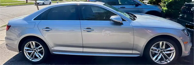 2018 Audi A4 Technik, stříbrná, 124 000 km, dovoz Kanada — foto 6 z 12