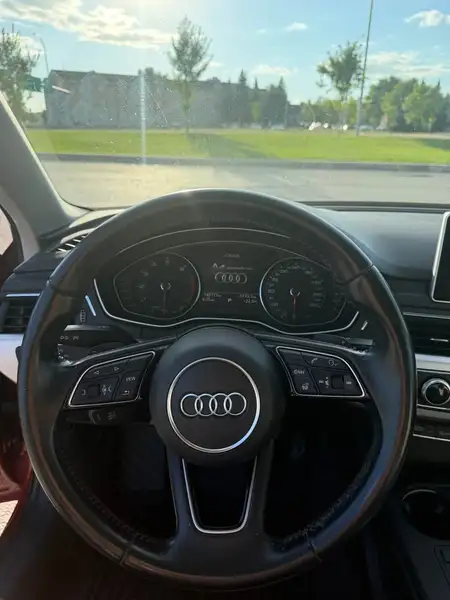 2017 Audi A4 Progressiv, červená, 148 000 km, dovoz Kanada — foto 6 z 12