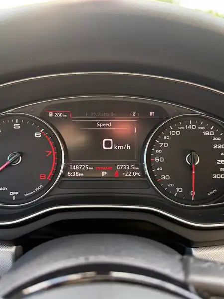 2017 Audi A4 Progressiv, červená, 148 000 km, dovoz Kanada — foto 7 z 12