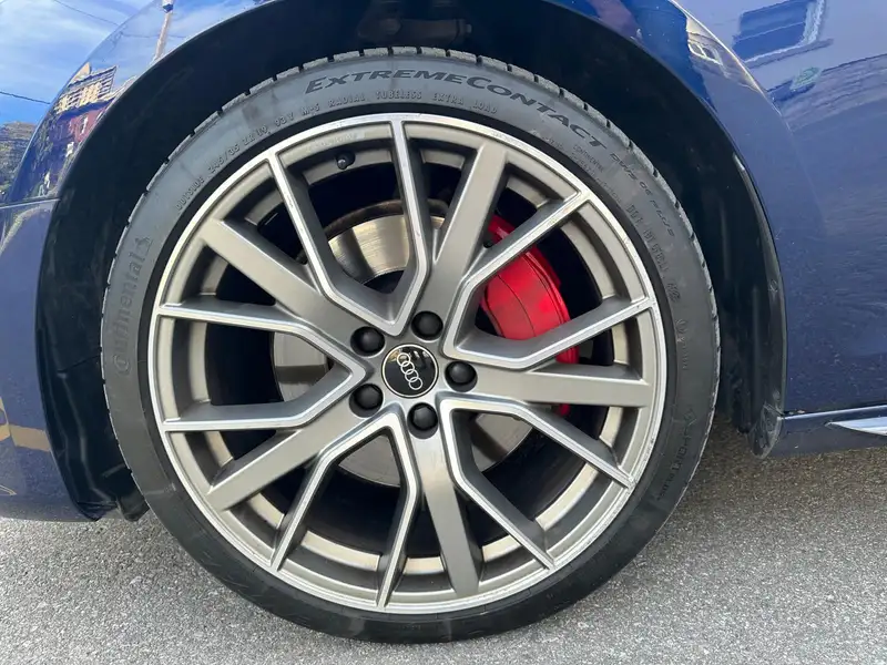 2022 Audi A4 Technik, modrá, 78 500 km, dovoz Kanada — foto 5 z 12