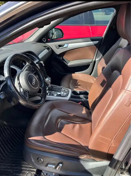 2016 Audi A4 Technik, modrá, 233 000 km, dovoz Kanada — foto 3 z 6