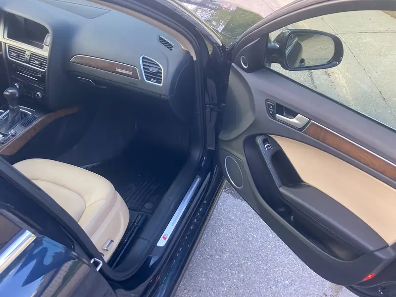 2015 Audi A4 Technik plus, modrá, 155 150 km, dovoz Kanada — foto 12 z 12