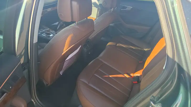 2017 Audi A4 Technik, zelená, 170 700 km, dovoz Kanada — foto 10 z 12