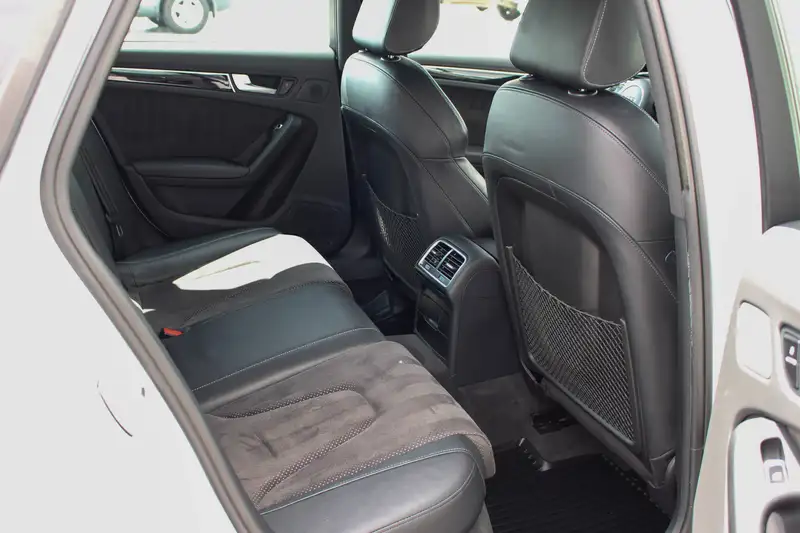 2016 Audi A4 Progressiv Plus, bílá, 142 000 km, dovoz Kanada — foto 8 z 8