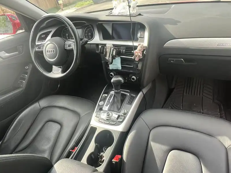 2015 Audi A4 Technik plus, červená, 157 000 km, dovoz Kanada — foto 10 z 11