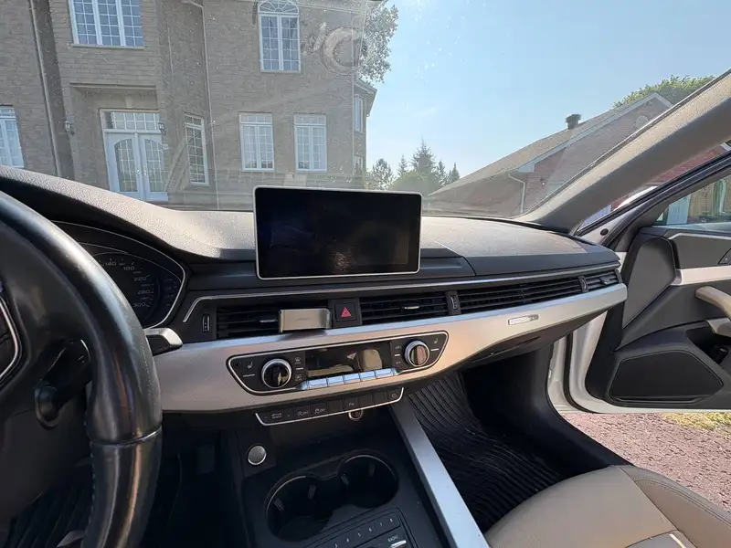 2017 Audi A4 Progressiv, bílá, 123 390 km, dovoz Kanada — foto 6 z 9