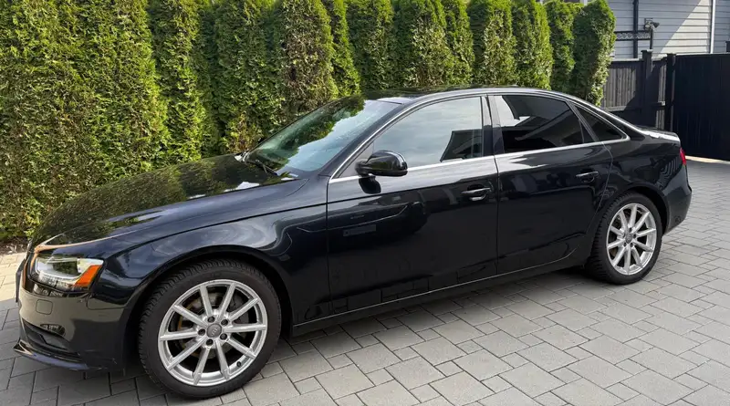 2014 Audi A4 Progressiv, černá, 134 500 km, dovoz Kanada — foto 6 z 7