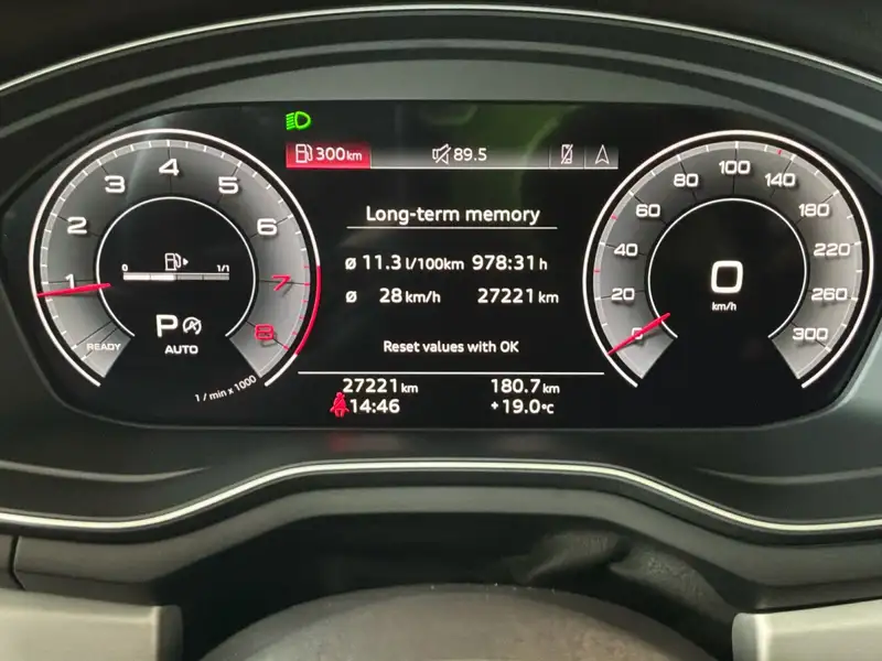 2023 Audi A5 Progressiv, černá, 27 215 km, dovoz Kanada — foto 12 z 12