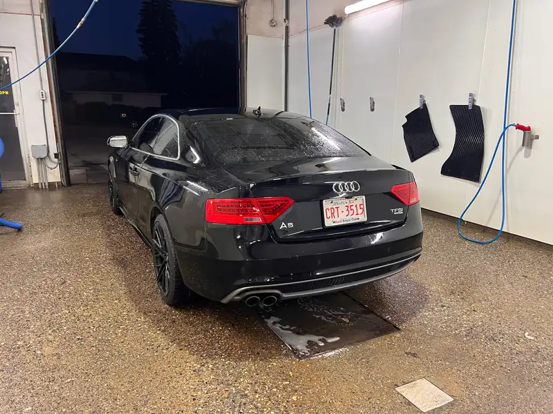 2015 Audi A5 Technik, černá, 148 000 km, dovoz Kanada — foto 3 z 4