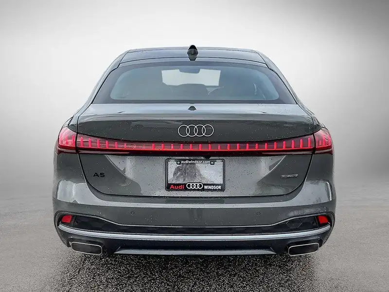 2025 Audi A5 Progressiv, šedá, 1 563 km, dovoz Kanada — foto 6 z 12