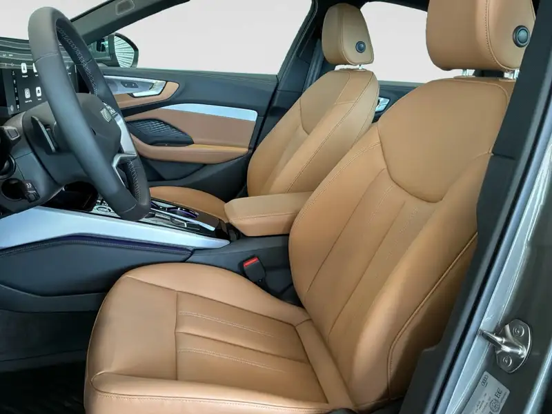 2026 Audi A5 Progressiv, šedá, 90 km, dovoz Kanada — foto 10 z 12