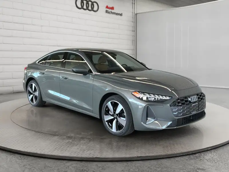 2026 Audi A5 Progressiv, šedá, 90 km, dovoz Kanada — foto 3 z 12