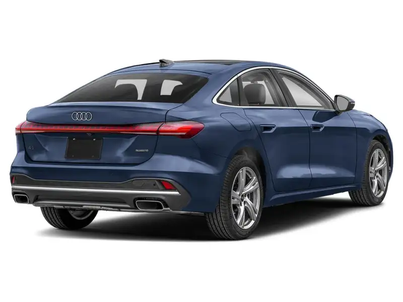 2025 Audi A5 Technik, modrá, 90 km, dovoz Kanada — foto 2 z 3
