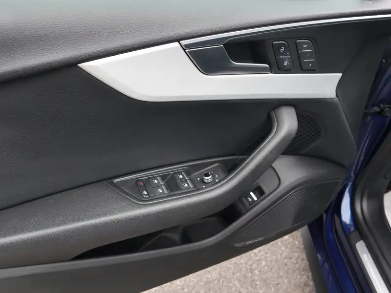 2018 Audi A5 Technik, modrá, 98 236 km, dovoz Kanada — foto 12 z 12
