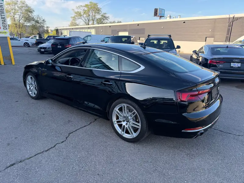 2018 Audi A5 Technik, černá, 161 148 km, dovoz Kanada — foto 7 z 12