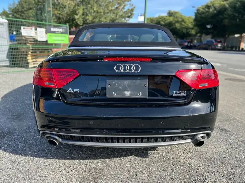 2015 Audi A5 2dr Conv Auto Technik, černá, 113 843 km, dovoz Kanada — foto 6 z 12