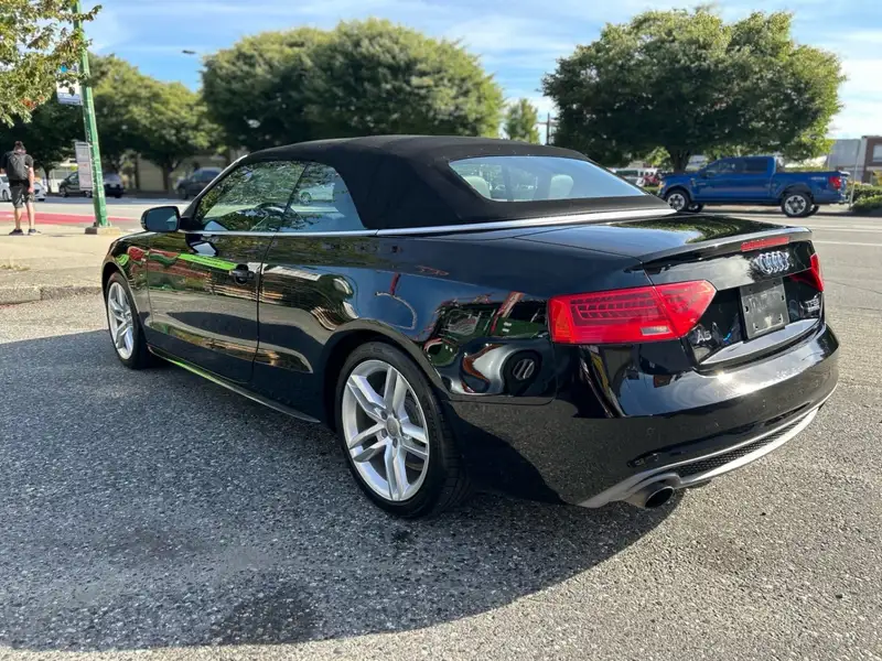 2015 Audi A5 2dr Conv Auto Technik, černá, 113 843 km, dovoz Kanada — foto 7 z 12