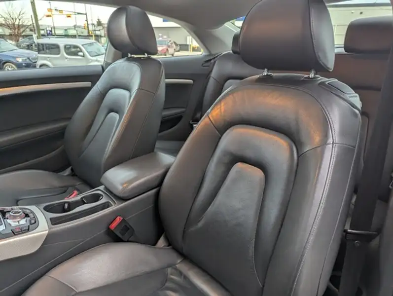 2016 Audi A5 2dr Cpe Auto Progressiv plus, černá, 166 970 km, dovoz Kanada — foto 11 z 12