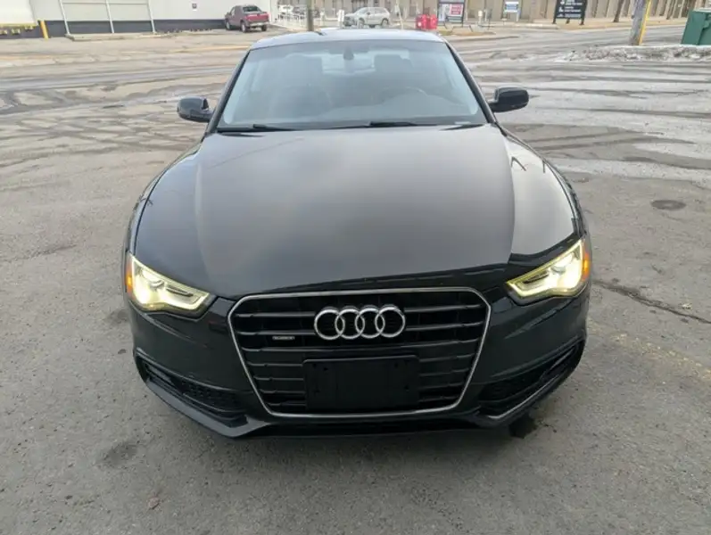 2016 Audi A5 2dr Cpe Auto Progressiv plus, černá, 166 970 km, dovoz Kanada — foto 2 z 12
