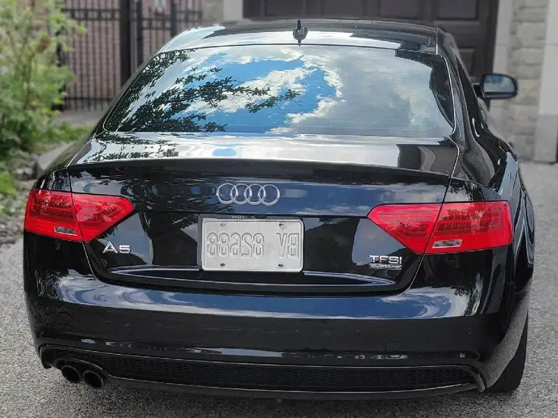 2016 Audi A5 Progressiv Plus S Line, černá, 61 189 km, dovoz Kanada — foto 4 z 12